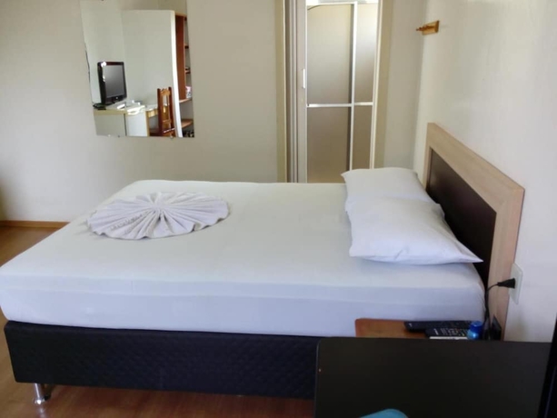 Imagen de la habitación del Hotel Figueira Palace. Foto 11