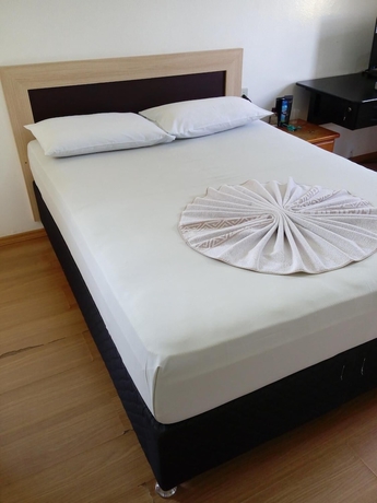 Imagen de la habitación del Hotel Figueira Palace. Foto 13