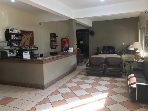 Imagen de los interiores del Hotel Figueira Palace. Foto 17