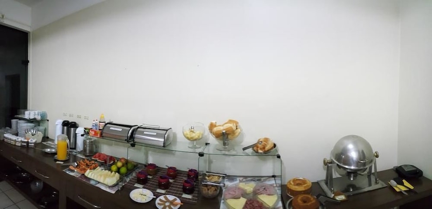 Imagen del bar/restaurante del Hotel Figueira Palace. Foto 6