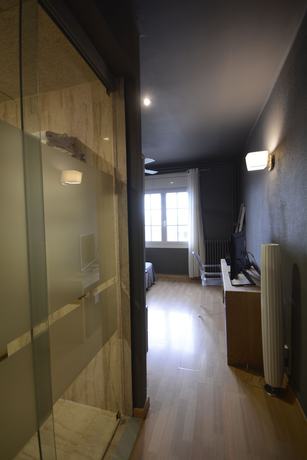 Imagen de la habitación del Hotel Figueres Parc. Foto 15