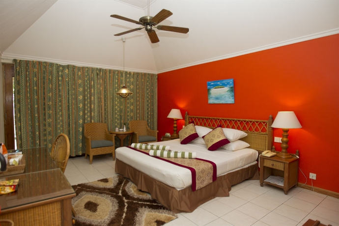 Imagen de la habitación del Hotel Fihalhohi Maldives. Foto 9