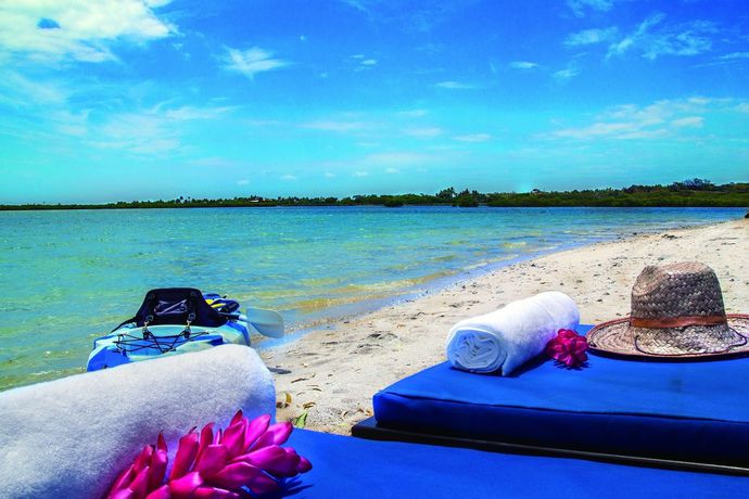 Imagen de los exteriores del Hotel Fiji Hideaway Resort and Spa. Foto 13