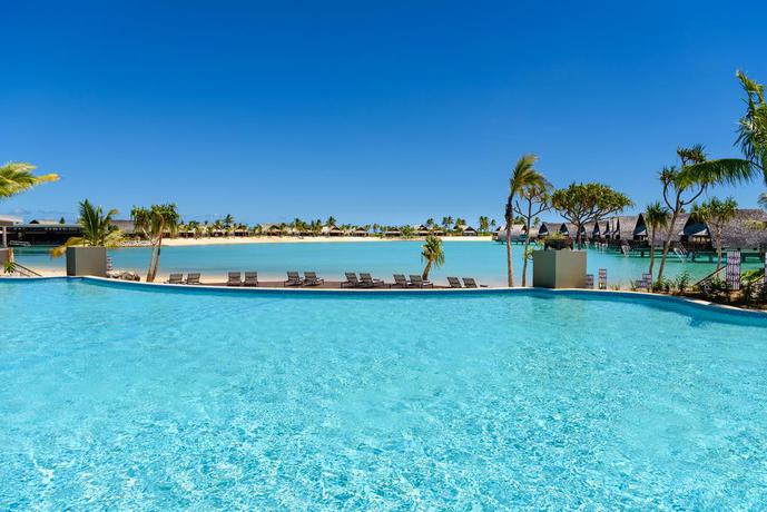 Imagen de la piscina del Hotel Fiji Marriott Resort Momi Bay. Foto 20