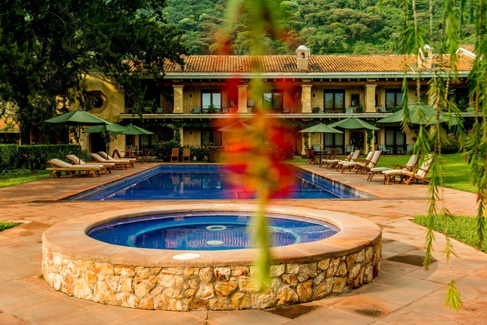 Imagen de la piscina del Hotel Filadelfia Coffee Resort and Tours. Foto 16