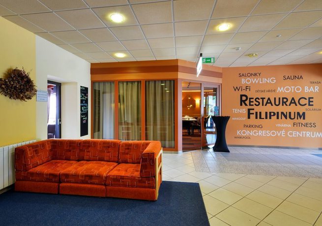 Imagen de los interiores del Hotel Filipinum, Jablonn&eacute; nad Orlic&iacute;. Foto 20