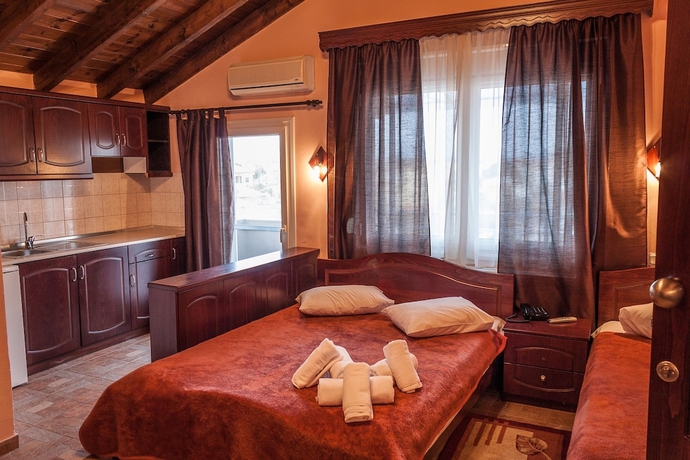 Imagen de la habitación del Hotel Filippion. Foto 4