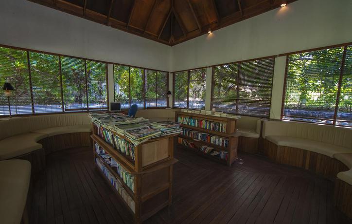 Imagen general del Hotel Filitheyo Island Resort. Foto 2