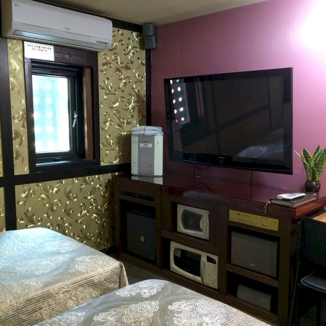 Imagen de la habitación del Hotel Film 37.2 Hotel. Foto 1