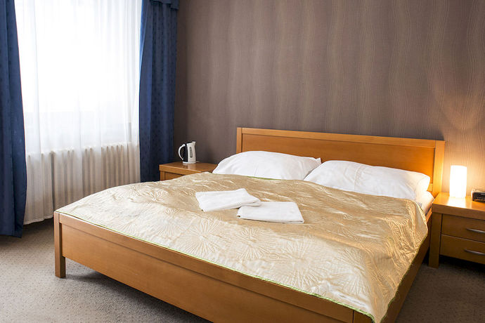 Imagen de la habitación del Hotel Film. Foto 5