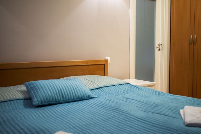 Imagen de la habitación del Hotel Film. Foto 6