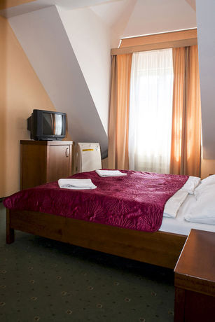 Imagen de la habitación del Hotel Film. Foto 9