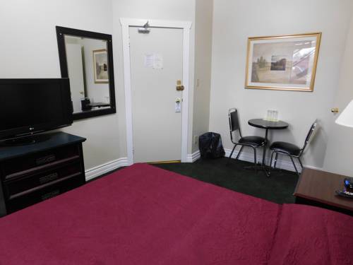 Imagen de la habitación del Hotel Filmores. Foto 11