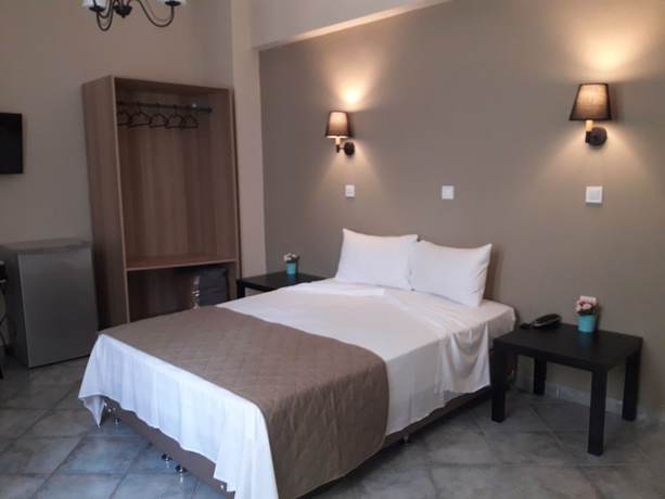 Imagen de la habitación del Hotel Filon. Foto 8