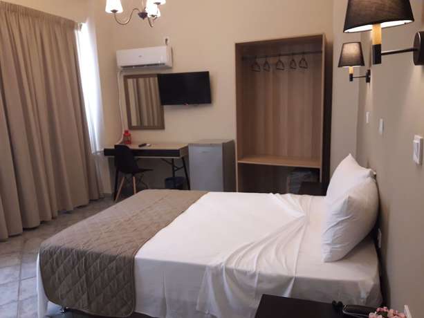 Imagen de la habitación del Hotel Filon, Pireo. Foto 15