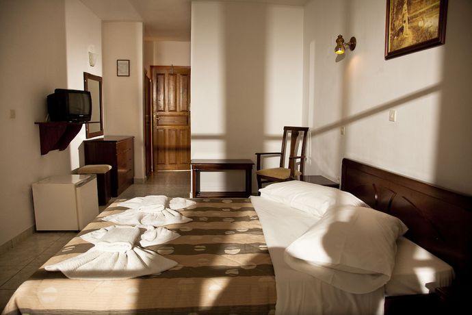 Imagen de la habitación del Hotel Filoxenia, Gefyra. Foto 7