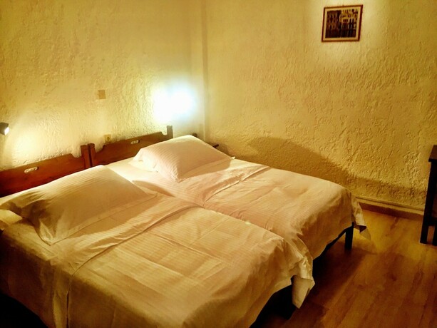 Imagen general del Hotel Filoxenia Villa. Foto 6