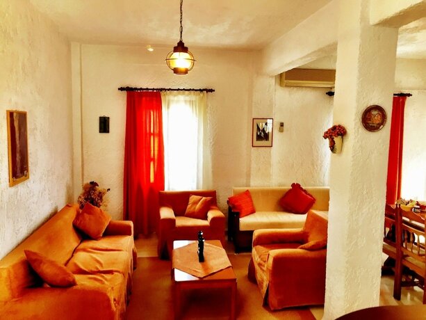 Imagen general del Hotel Filoxenia Villa. Foto 16