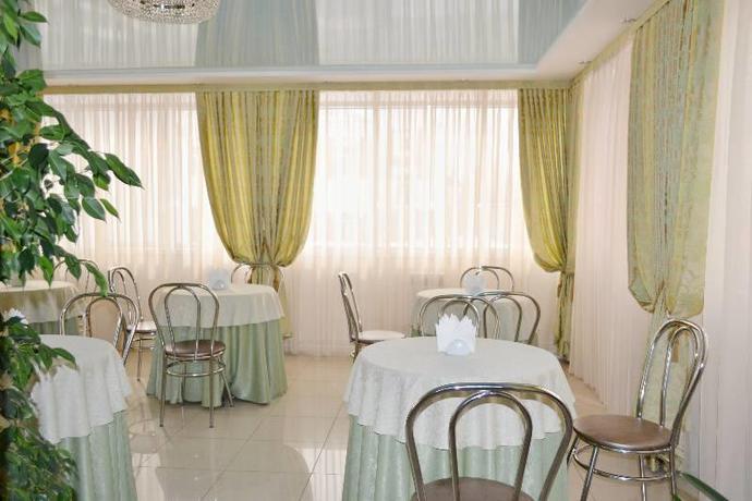 Imagen del bar/restaurante del Hotel Filton. Foto 3