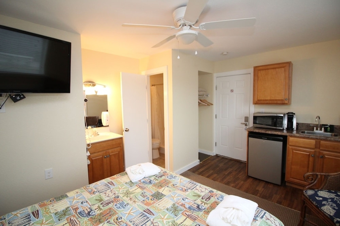 Imagen de la habitación del Hotel Fin 'n Feather Waterside Inn By Kees Vacations. Foto 11
