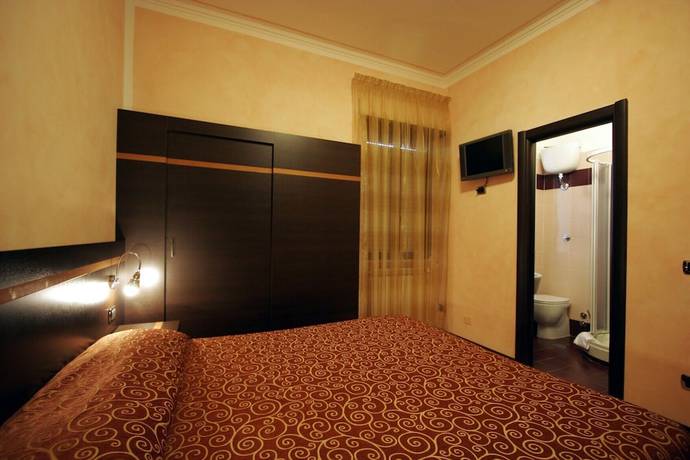 Imagen de la habitación del Hotel Fina, Narni. Foto 4