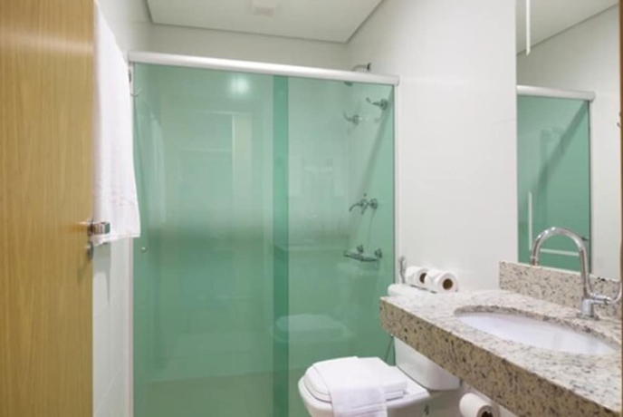 Imagen de la habitación del Hotel Financial. Foto 15