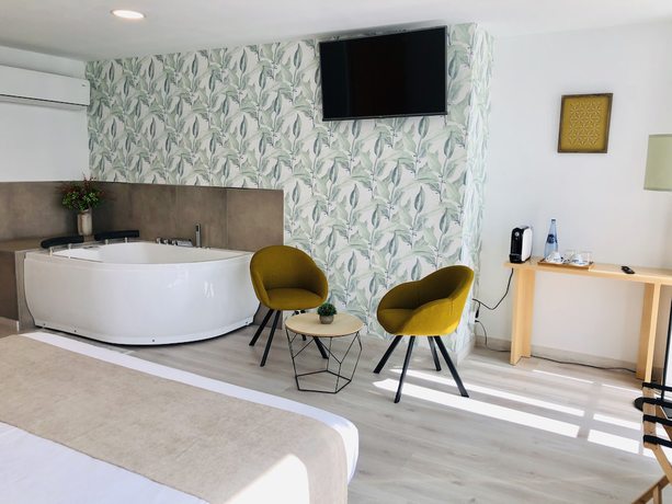 Imagen de la habitación del Hotel Finca Alcamino. Foto 12