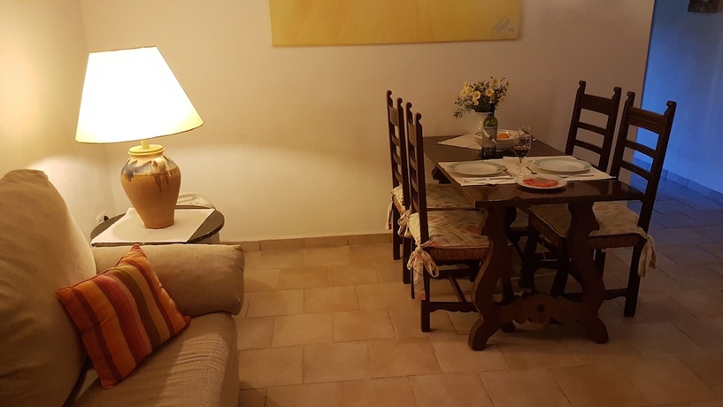 Imagen de la habitación del Hotel Finca Can Estades. Foto 18