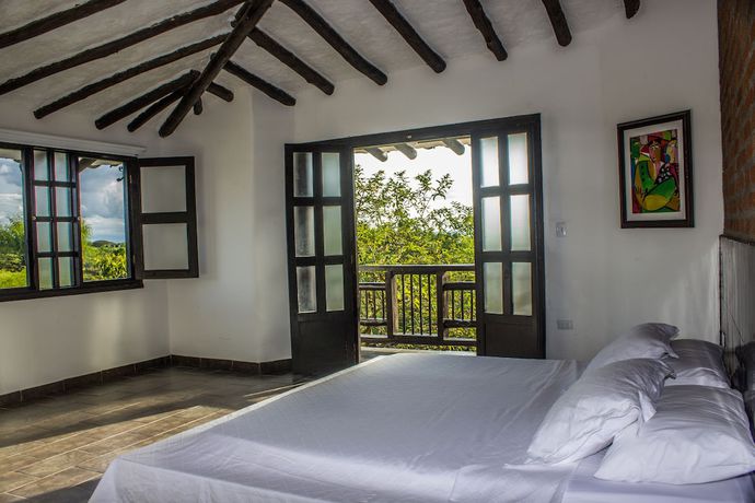 Imagen de la habitación del Hotel Finca Casanostra. Foto 17