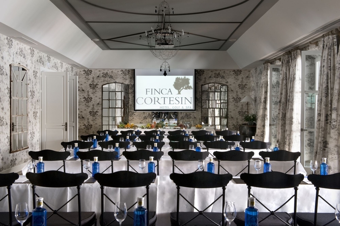 Imagen de los interiores del Hotel Finca Cortesin Golf and Spa. Foto 15