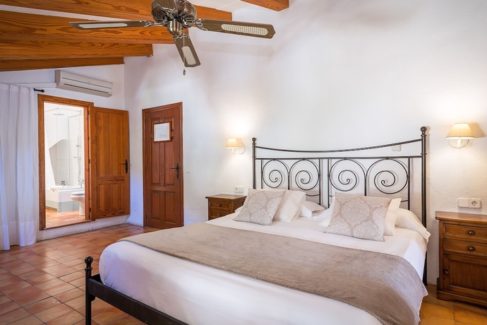 Imagen de la habitación del Hotel Finca Es Castell. Foto 10