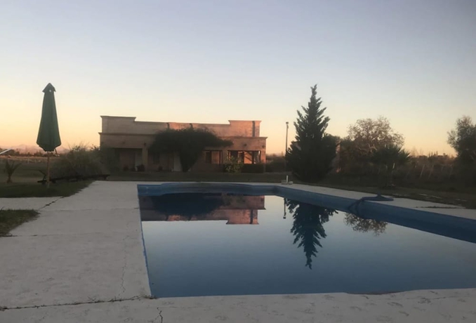 Imagen de la piscina del Hotel Finca La Carmelita. Foto 19