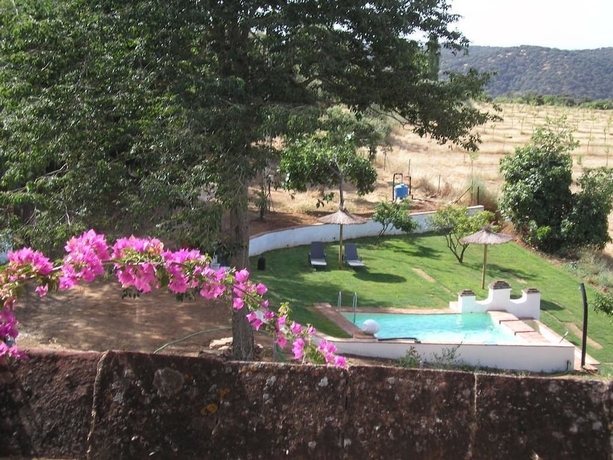 Imagen de la piscina del Hotel Finca La Favorita - Adults Only. Foto 19