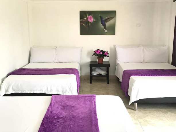 Imagen de la habitación del Hotel Finca La Marina. Foto 9