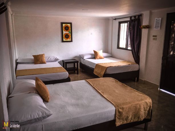 Imagen de la habitación del Hotel Finca La Marina. Foto 10