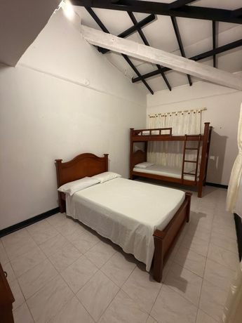 Imagen de la habitación del Hotel Finca La Moni. Foto 8
