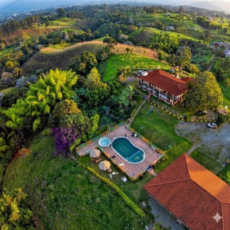 Imagen general del Hotel Finca La Moni. Foto 5