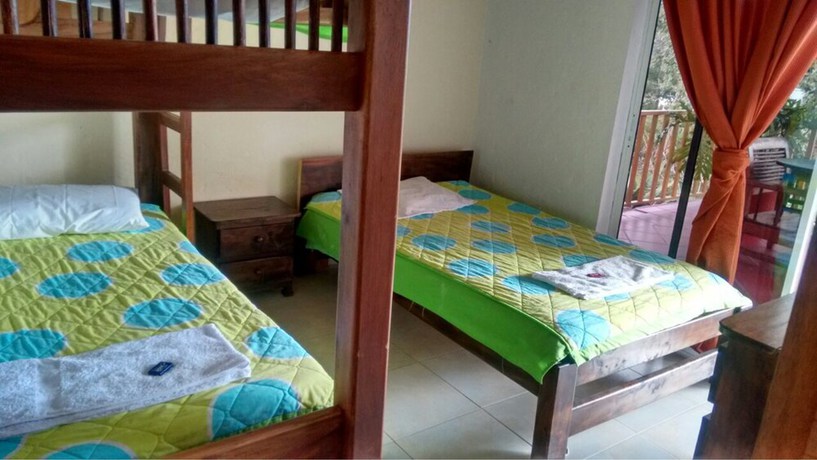 Imagen de la habitación del Hotel Finca La Ponderosa. Foto 14