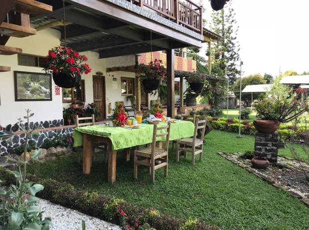 Imagen del bar/restaurante del Hotel Finca Las Araucarias. Foto 7