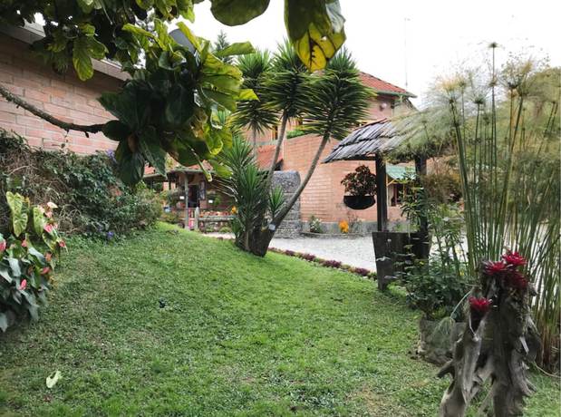 Imagen de los exteriores del Hotel Finca Las Araucarias. Foto 17