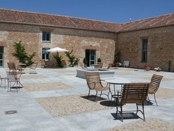 Imagen de los exteriores del Hotel Finca Lasmargas. Foto 4