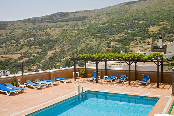 Imagen de la piscina del Hotel Finca Los Llanos. Foto 15