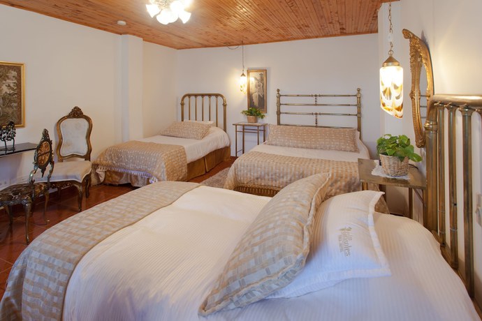 Imagen de la habitación del Hotel Finca Los girasoles, Montenegro. Foto 19