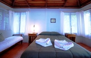 Imagen de la habitación del Hotel Finca Luna Nueva Lodge. Foto 9