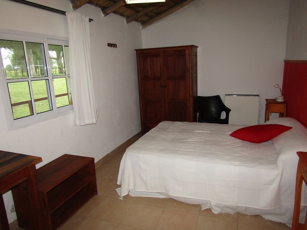 Imagen de la habitación del Hotel Finca Mombiri. Foto 2
