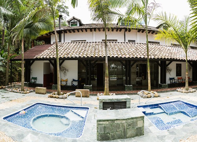 Imagen de la piscina del Hotel Finca Paraiso Terrenal. Foto 16