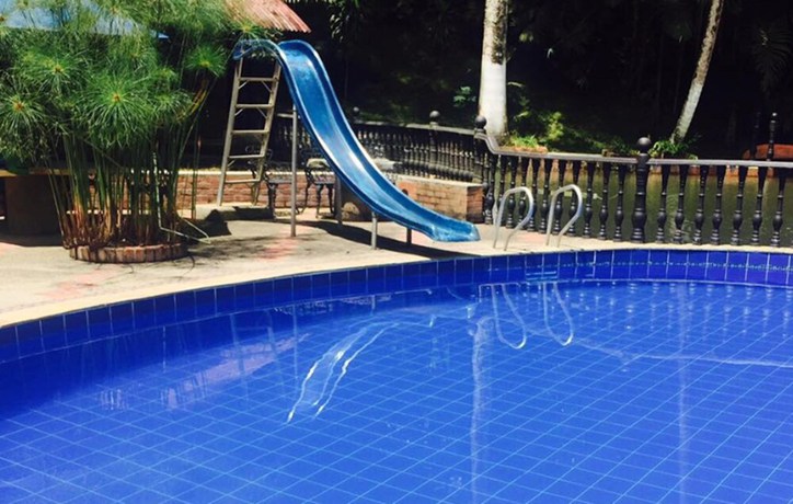 Imagen de la piscina del Hotel Finca Paraiso Terrenal. Foto 17