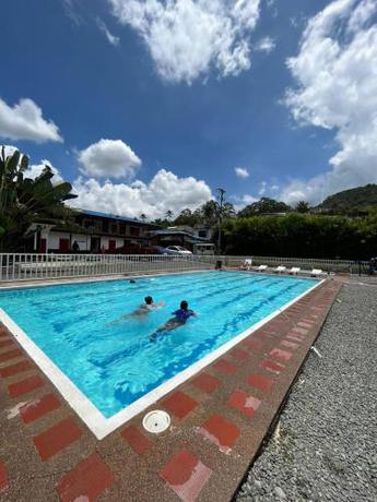 Imagen general del Hotel Finca Piscinando en Pereira. Foto 2