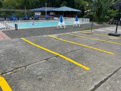 Imagen general del Hotel Finca Piscinando en Pereira. Foto 18