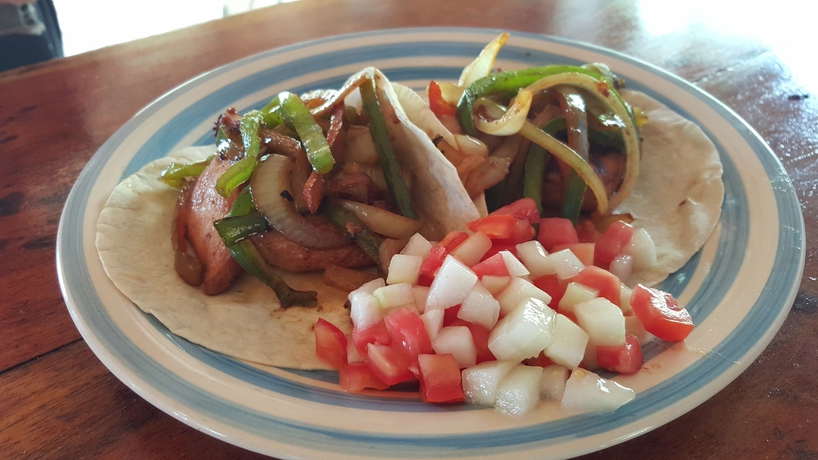 Imagen del bar/restaurante del Hotel Finca Popoyo. Foto 6